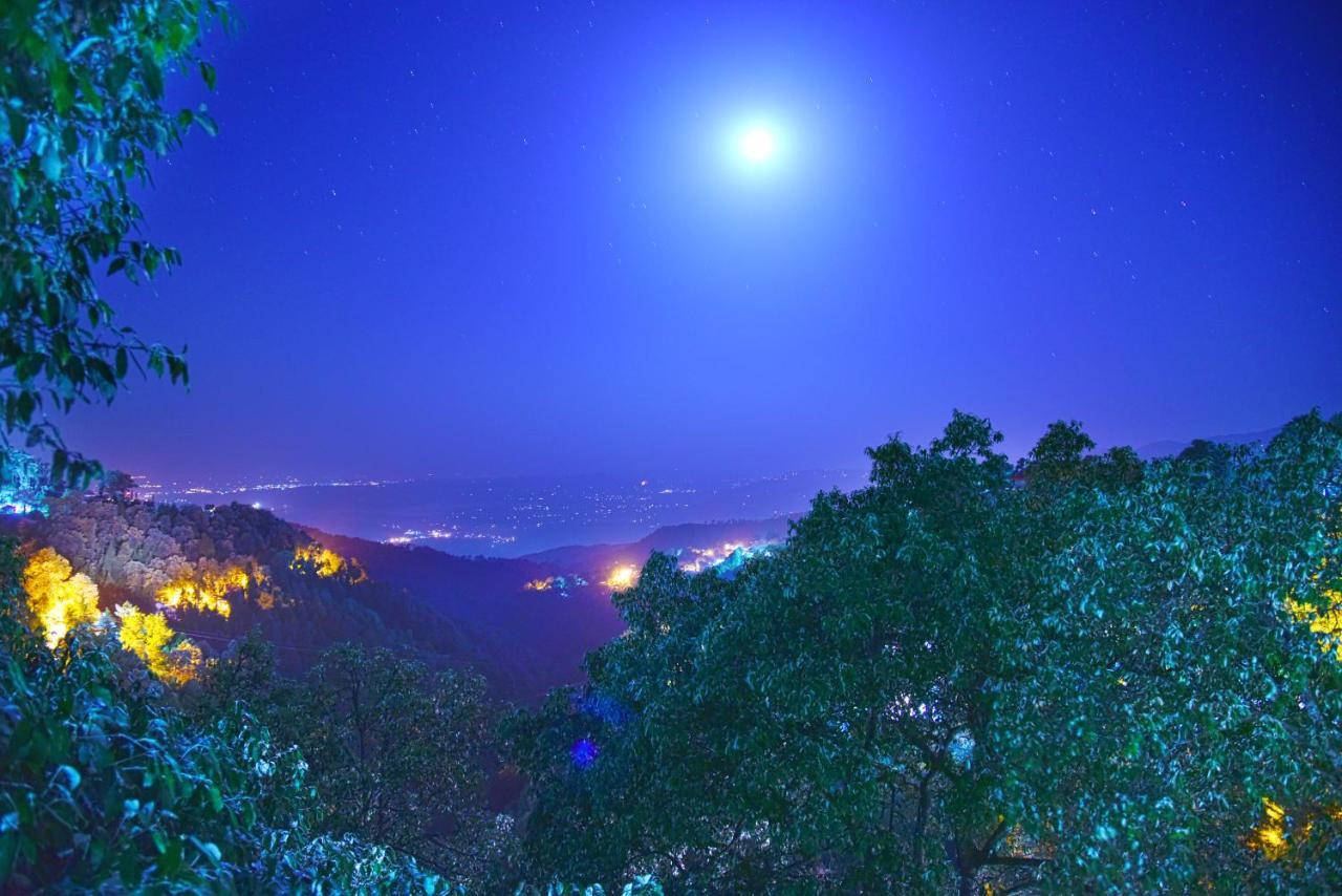 Indraprastha Resort Dalhousie Exteriör bild