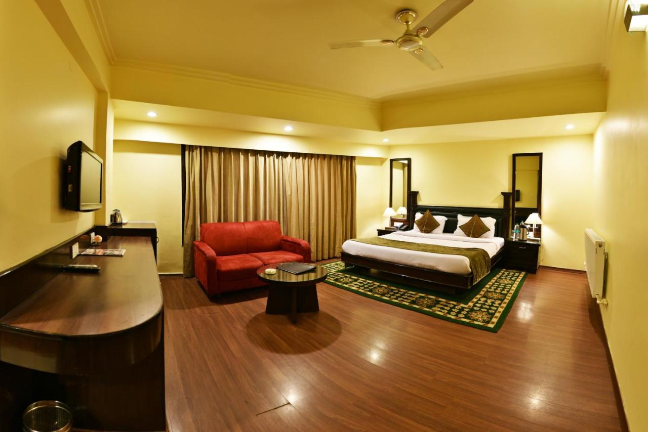 Indraprastha Resort Dalhousie Exteriör bild