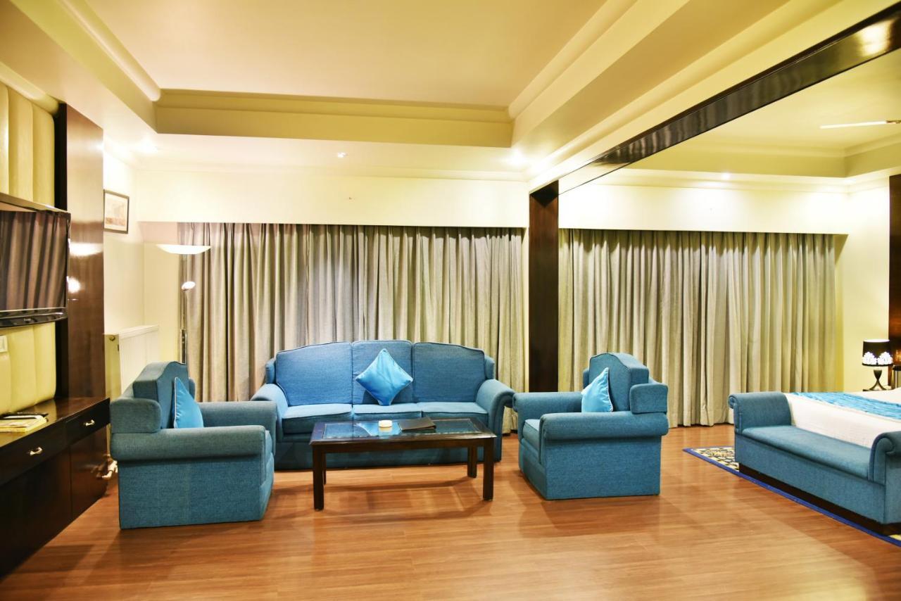 Indraprastha Resort Dalhousie Exteriör bild